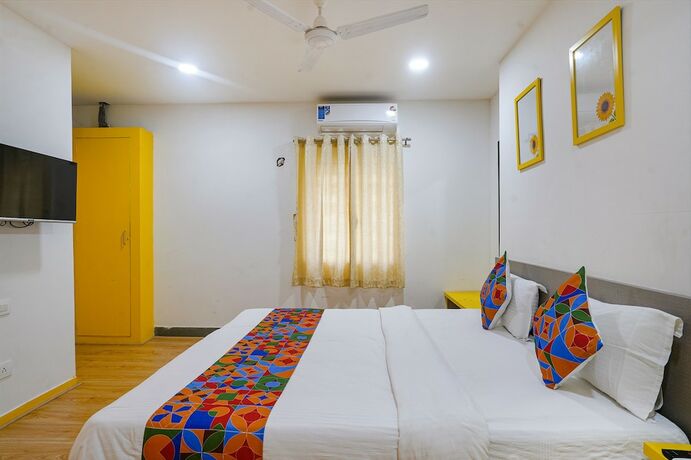 Imagen general del Hotel Fabexpress Luxury Inn. Foto 2