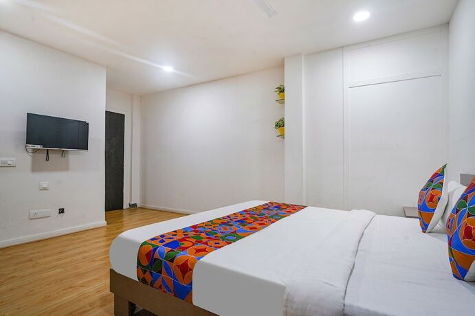 Imagen general del Hotel Fabexpress Luxury Inn. Foto 4