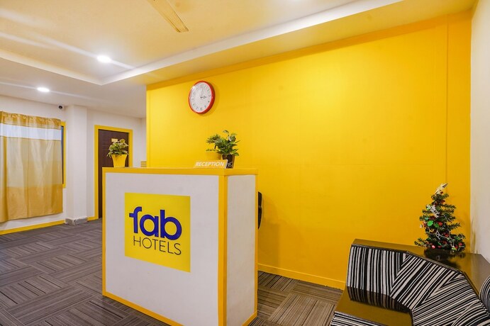 Imagen general del Hotel Fabexpress Luxury Inn. Foto 7