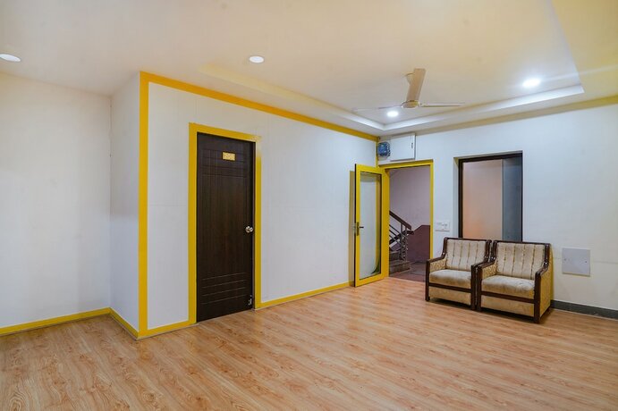 Imagen general del Hotel Fabexpress Luxury Inn. Foto 9