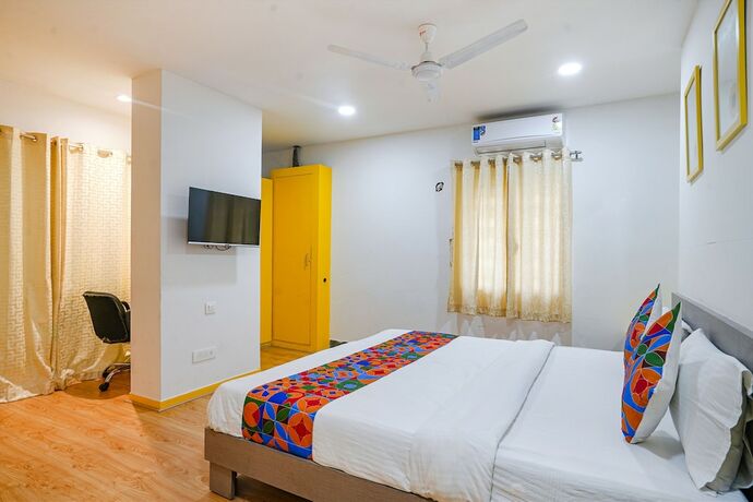 Imagen general del Hotel Fabexpress Luxury Inn. Foto 12