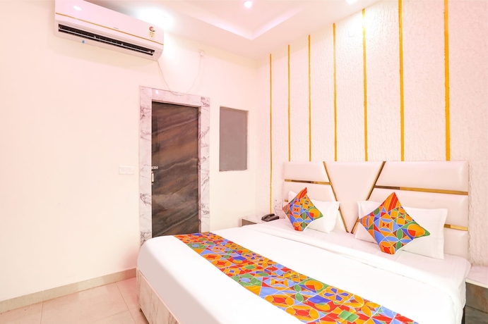 Imagen de la habitación del Hotel Fabexpress Mahi Ganga Heritage. Foto 9