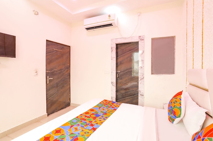 Imagen de la habitación del Hotel Fabexpress Mahi Ganga Heritage. Foto 11