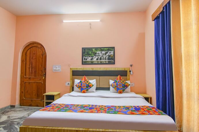 Imagen de la habitación del Hotel Fabexpress Malti Guest House. Foto 18
