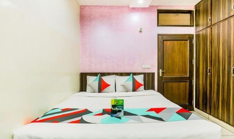 Imagen de la habitación del Hotel Fabexpress Mayank Palace. Foto 12