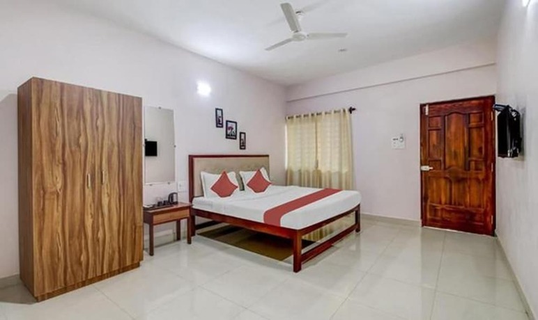 Imagen general del Hotel Fabexpress Morjim Paradise. Foto 1