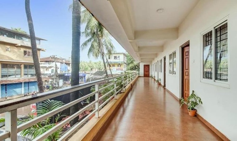 Imagen general del Hotel Fabexpress Morjim Paradise. Foto 7