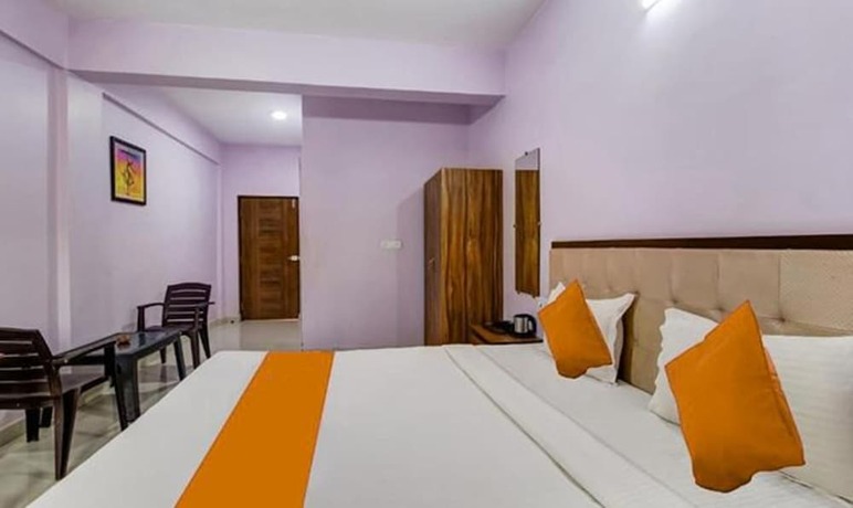 Imagen general del Hotel Fabexpress Morjim Paradise. Foto 14