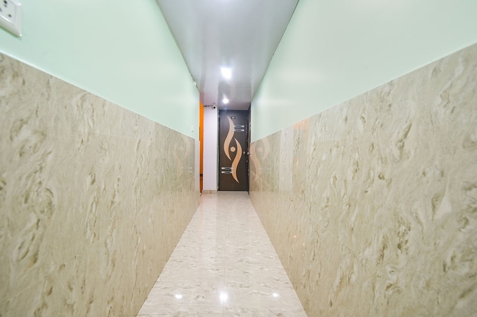 Imagen de los interiores del Hotel Fabexpress Mu Club. Foto 17