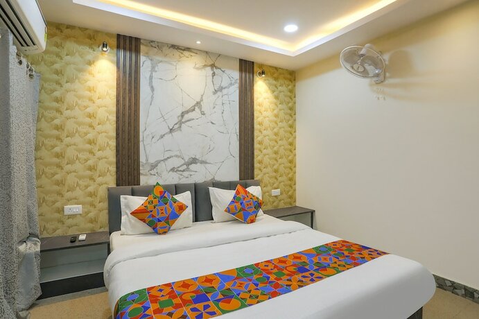 Imagen de la habitación del Hotel Fabexpress Namaste Kashi. Foto 14