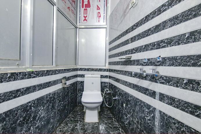 Imagen general del Hotel Fabexpress Nisad Raj. Foto 7
