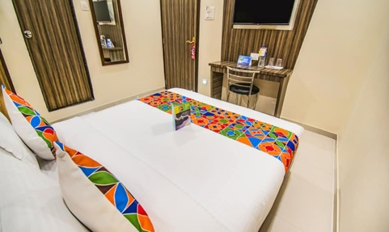 Imagen general del Hotel Fabexpress Orange Suites. Foto 16