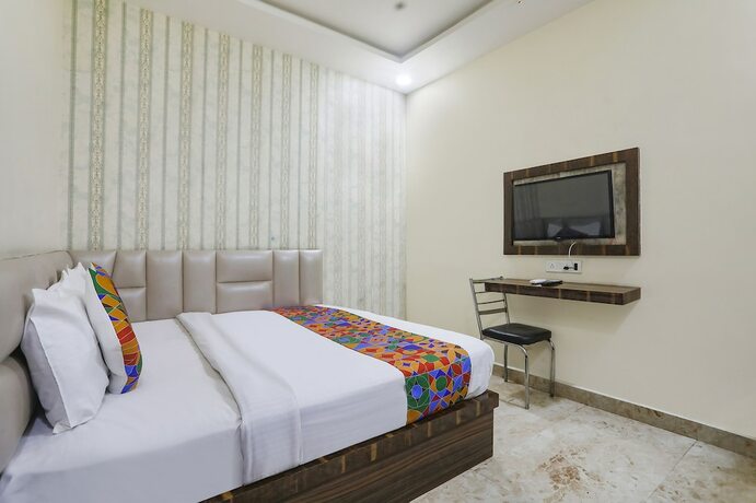 Imagen general del Hotel Fabexpress Paradise Inn. Foto 10
