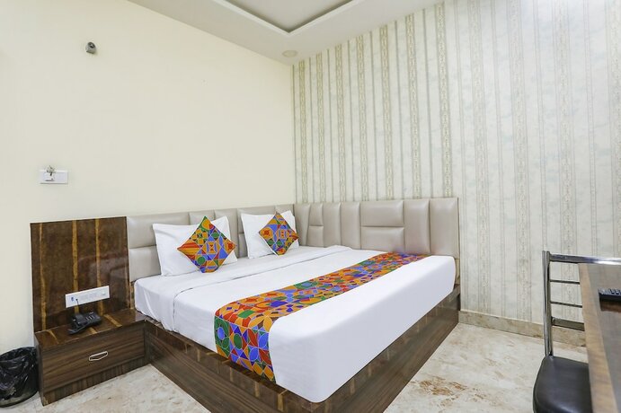 Imagen general del Hotel Fabexpress Paradise Inn. Foto 11