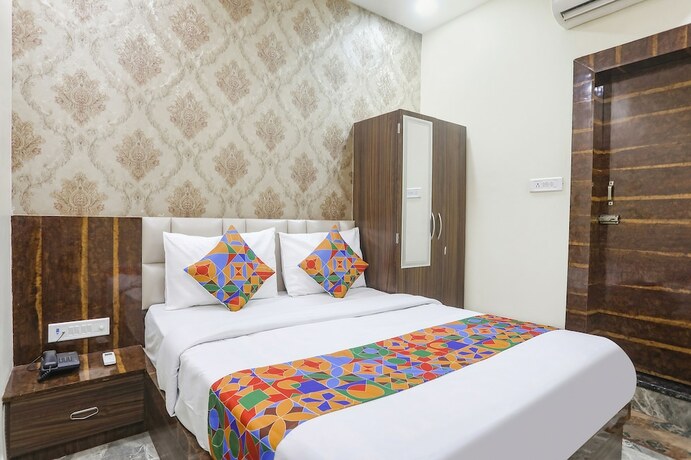 Imagen general del Hotel Fabexpress Paradise Inn. Foto 18