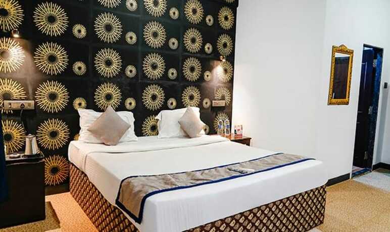 Imagen general del Hotel Fabexpress Paroza Suites. Foto 10