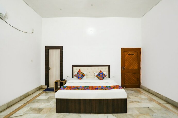 Imagen general del Hotel Fabexpress Prashansa Palace. Foto 6