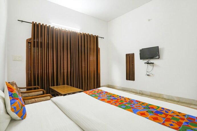 Imagen general del Hotel Fabexpress Prashansa Palace. Foto 13
