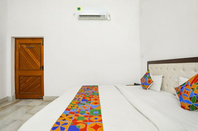 Imagen general del Hotel Fabexpress Prashansa Palace. Foto 15