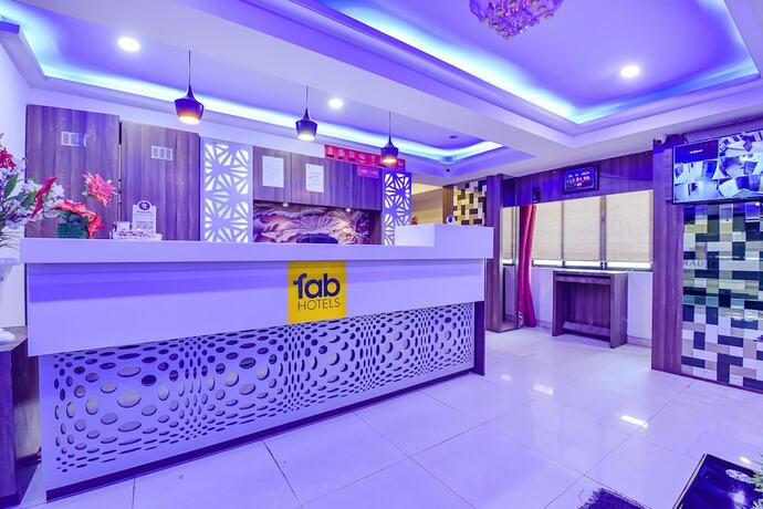 Imagen general del Hotel Fabexpress Radhe Residency. Foto 2