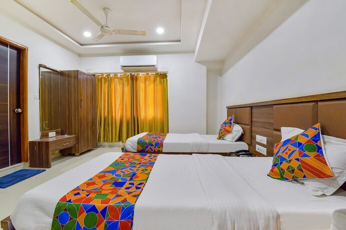 Imagen general del Hotel Fabexpress Radhe Residency. Foto 9