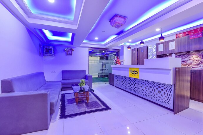 Imagen general del Hotel Fabexpress Radhe Residency. Foto 13
