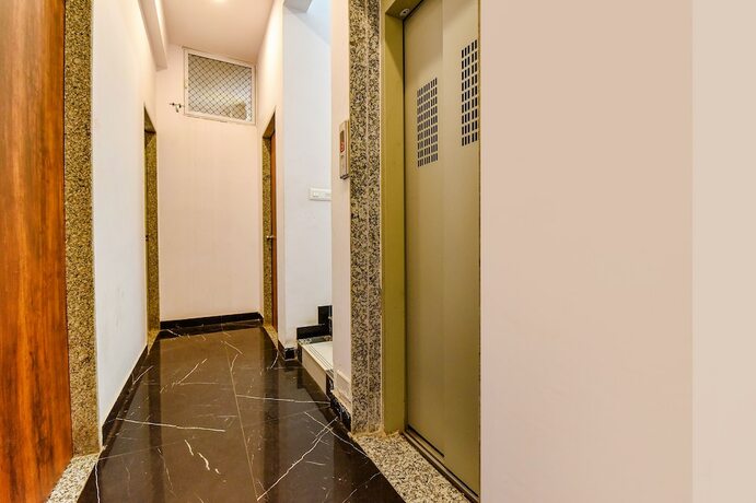 Imagen general del Hotel Fabexpress Raj Palace. Foto 14