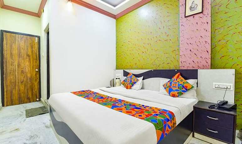Imagen de la habitación del Hotel Fabexpress Relax Inn I, Udaipur. Foto 17
