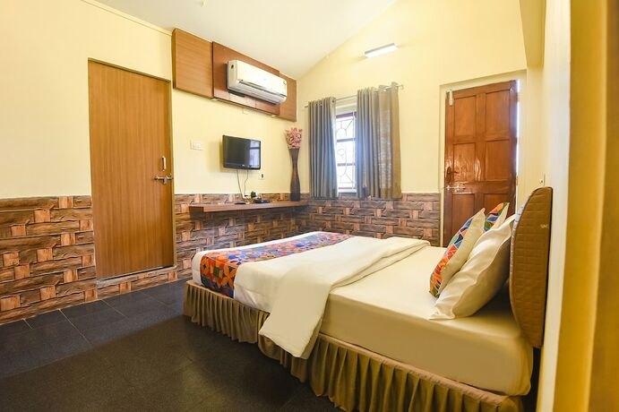 Imagen general del Hotel Fabexpress Royal Baga Residency. Foto 3