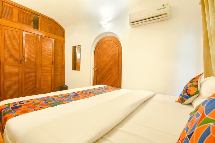 Imagen general del Hotel Fabexpress Royal Baga Residency. Foto 12