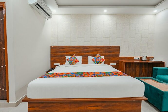 Imagen general del Hotel Fabexpress Royal Inn. Foto 8