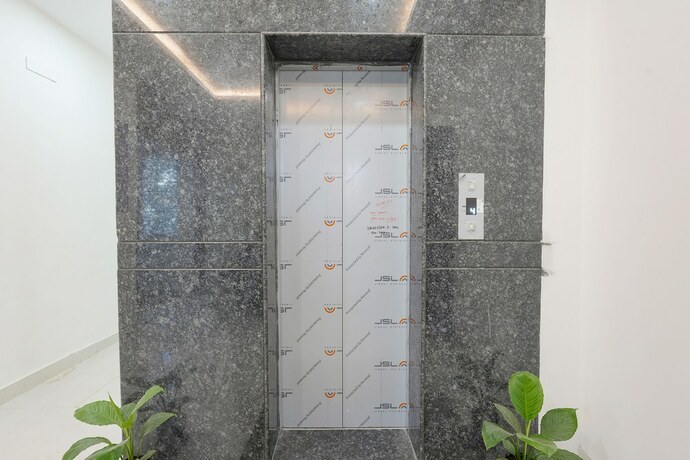 Imagen general del Hotel Fabexpress Royal Inn. Foto 16
