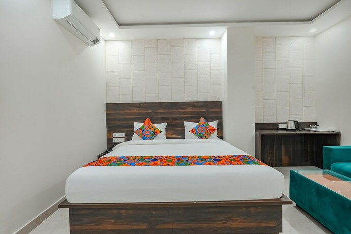 Imagen general del Hotel Fabexpress Royal Inn. Foto 18
