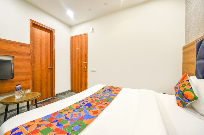 Imagen general del Hotel Fabexpress Royal Mg. Foto 1