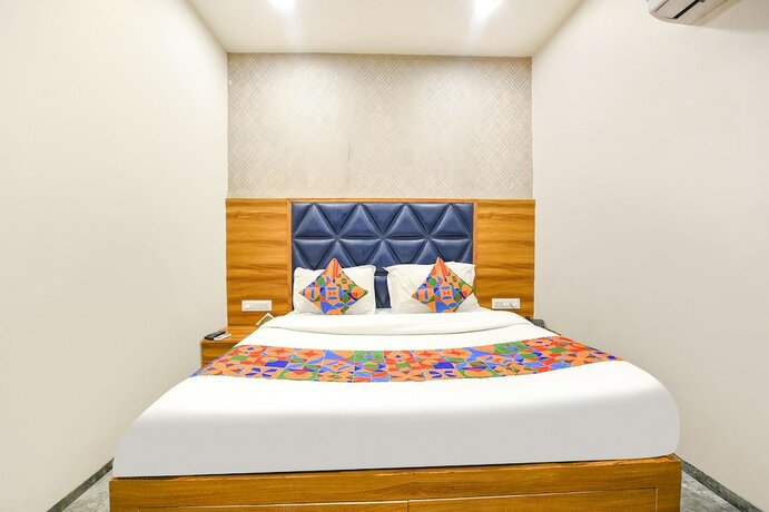 Imagen de la habitación del Hotel Fabexpress Royal Mg. Foto 19