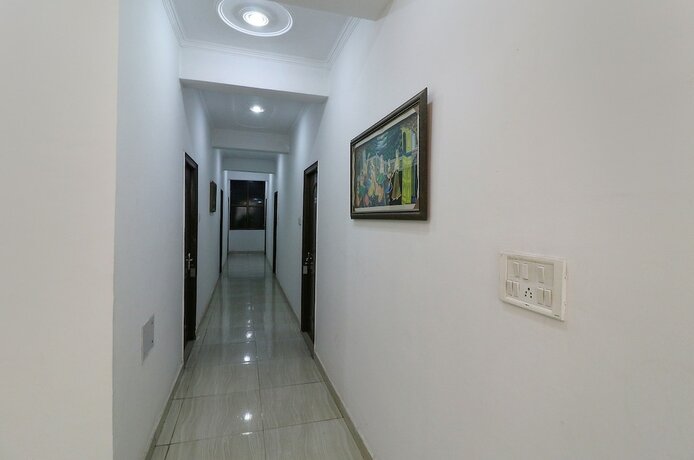 Imagen general del Hotel Fabexpress Royal Stays. Foto 1