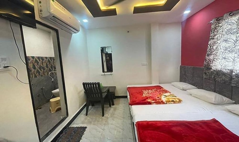 Imagen de la habitación del Hotel Fabexpress Rudraksh Palace. Foto 13