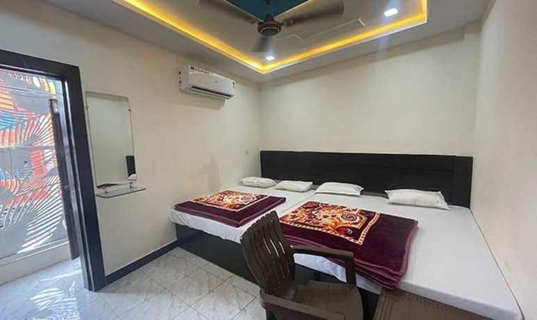 Imagen de la habitación del Hotel Fabexpress Rudraksh Palace. Foto 14
