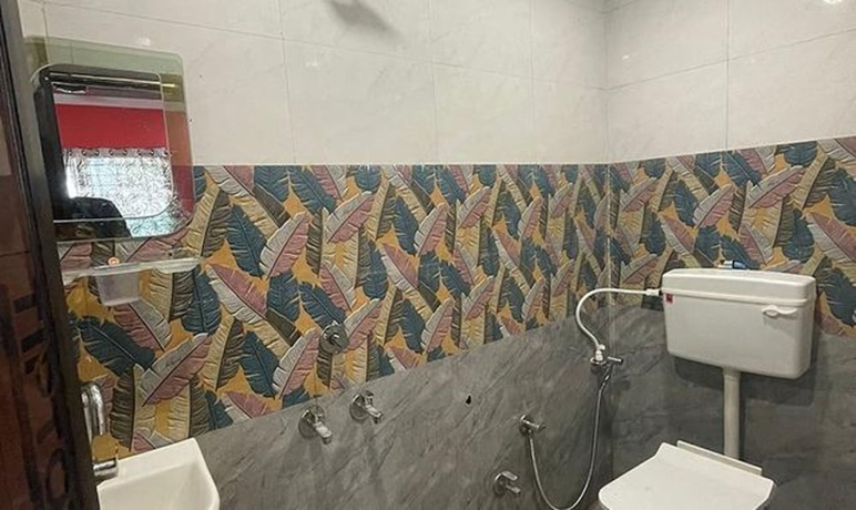 Imagen de la habitación del Hotel Fabexpress Rudraksh Palace. Foto 15