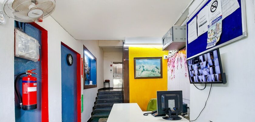 Imagen general del Hotel Fabexpress Saket Inn. Foto 9