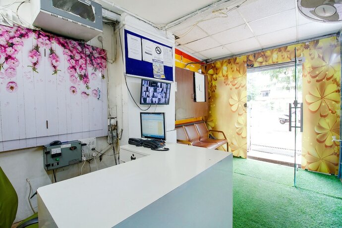 Imagen general del Hotel Fabexpress Saket Inn. Foto 16