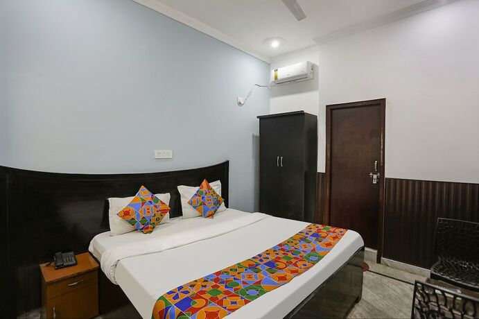 Imagen de la habitación del Hotel Fabexpress Samira Residency. Foto 20