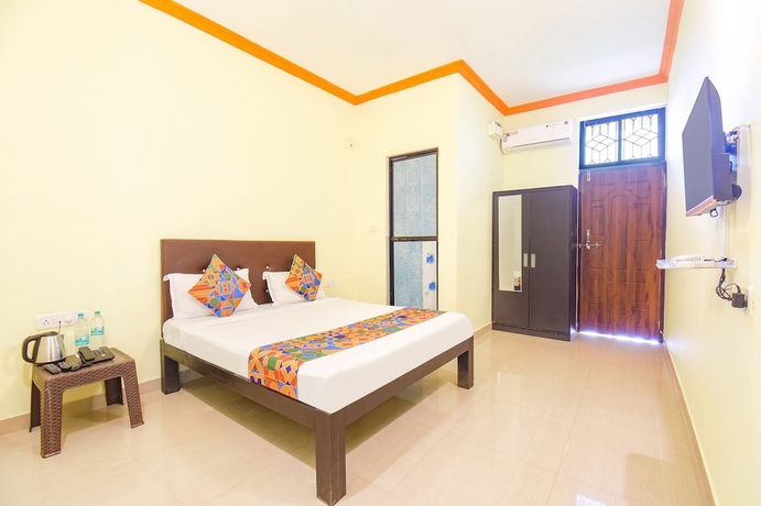 Imagen de la habitación del Hotel Fabexpress Shanel Beachside Resort. Foto 4