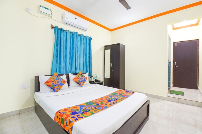 Imagen de la habitación del Hotel Fabexpress Shanel Beachside Resort. Foto 8