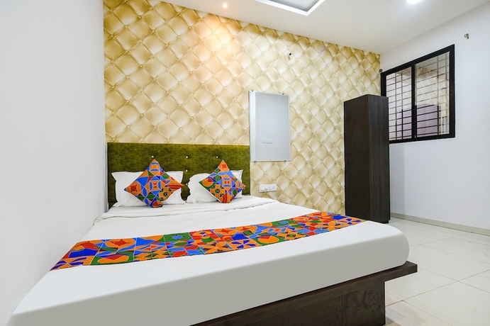 Imagen de la habitación del Hotel Fabexpress Shree. Foto 2