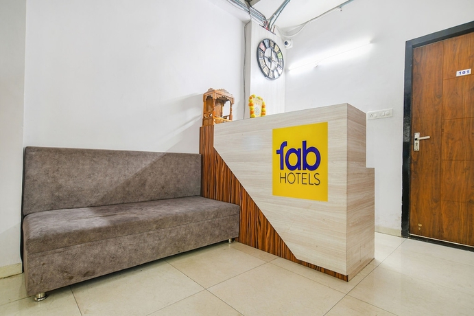 Imagen de los interiores del Hotel Fabexpress Shree. Foto 18