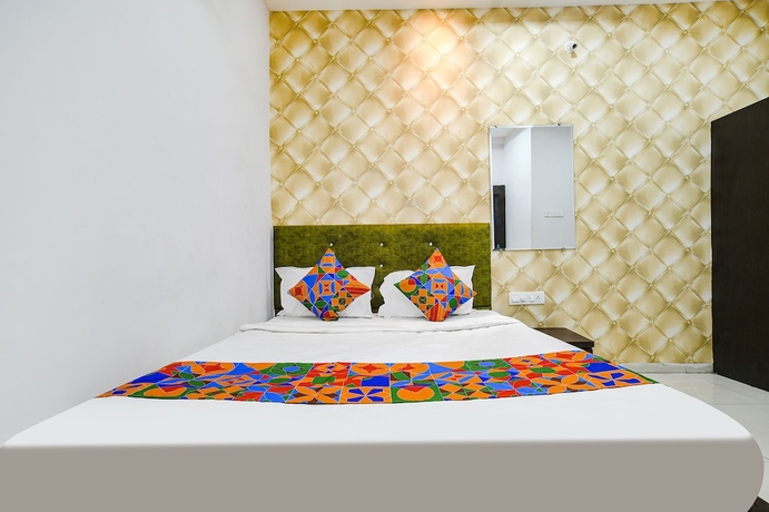 Imagen de la habitación del Hotel Fabexpress Shree. Foto 13