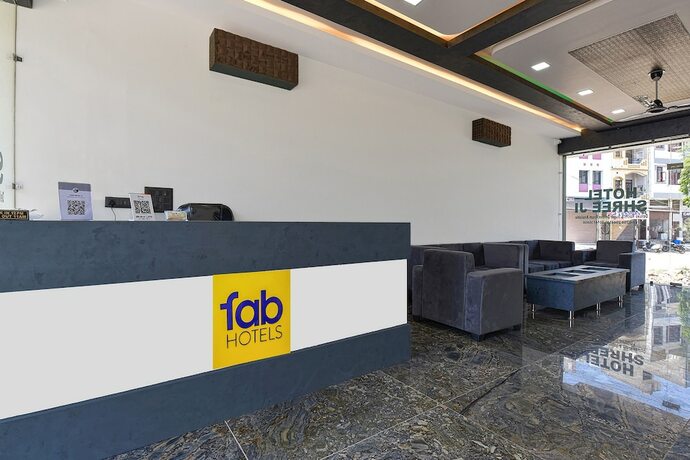Imagen general del Hotel Fabexpress Shree Ji. Foto 7