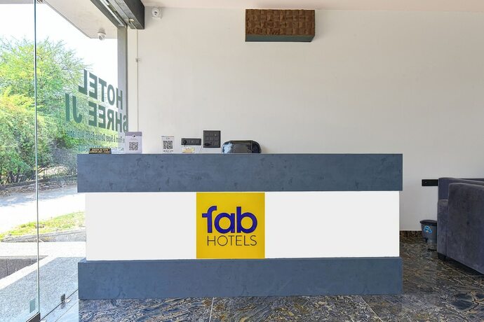 Imagen general del Hotel Fabexpress Shree Ji. Foto 8