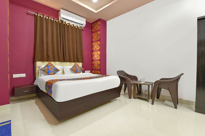 Imagen de la habitación del Hotel Fabexpress Shree Thakur. Foto 17